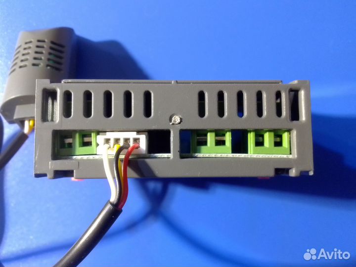 STC-3028 терморегулятор и гигростат