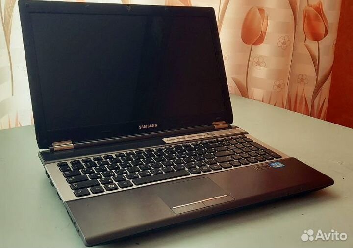 Мощный ноутбук Core i7 4 ядра / 8 Гб / 1000 Гб