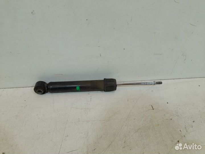 Амортизатор задний Toyota Camry V70 2018