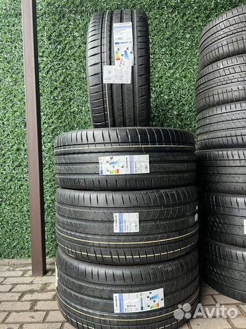Michelin Pilot Sport 4 S 325/35 R23 и 285/40 R23 115Y