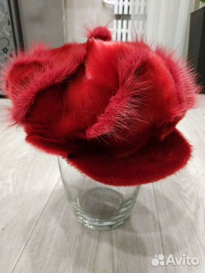 Берет зимний женский