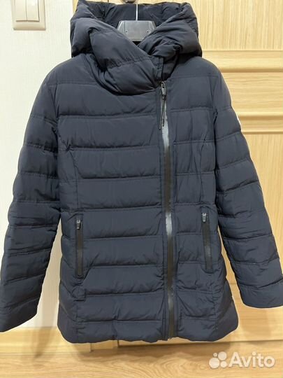 Пуховик Vassa & Co