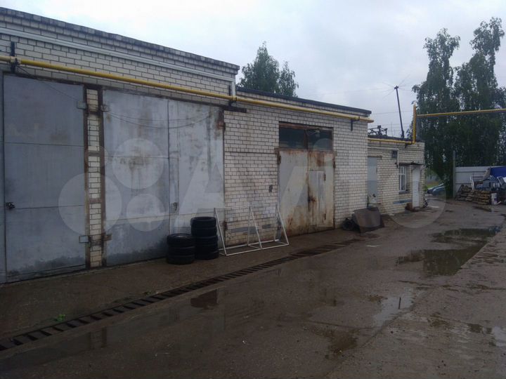 Офисно-складской комплекс, 561 м²