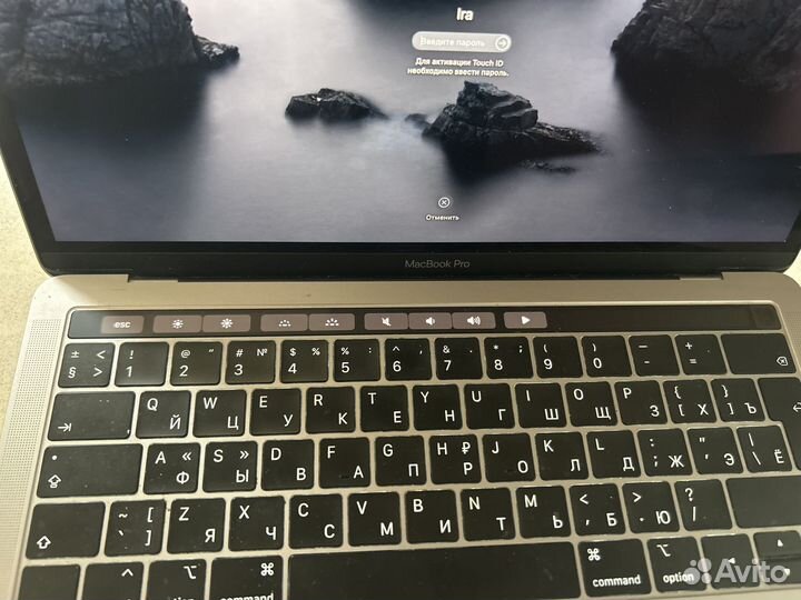 Macbook pro 13 2019 touch bar