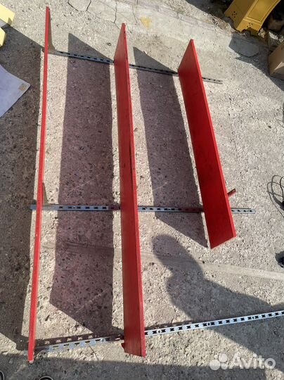 Металлические конструкции полки, стеллаж