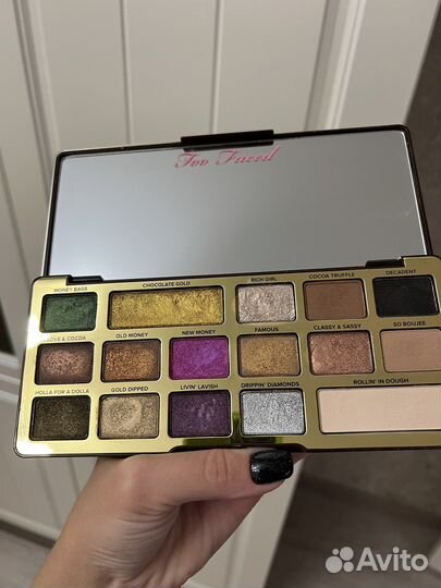 Палетка теней too faced chocolate bar gold