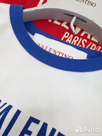 Футболка Valentino