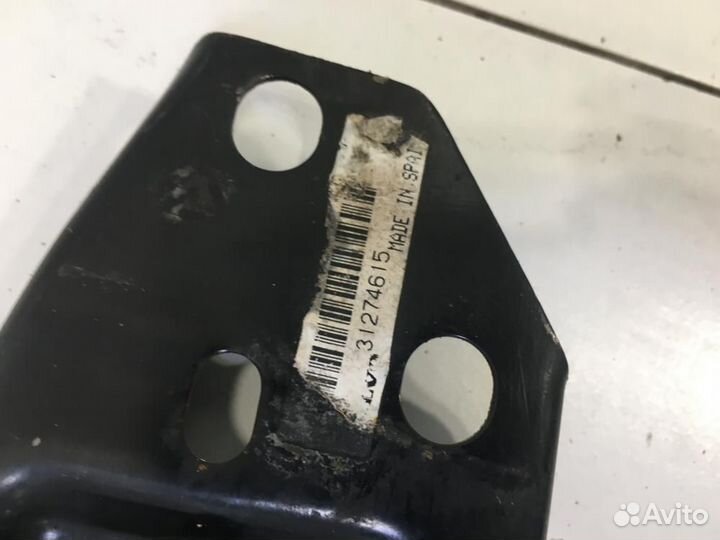 Кронштейн радиатора Volvo Volvo V60 FW45