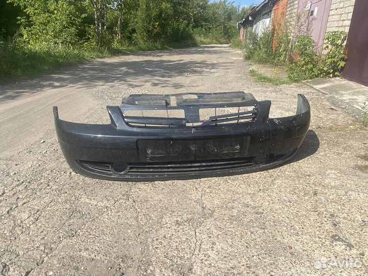 Передний бампер priora 1