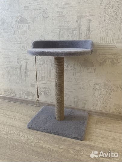 Когтеточка столбик с лежанкой для кошки