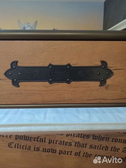 Двухъярусная кровать бу с матрасами