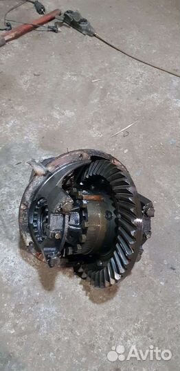 Редуктор на газон