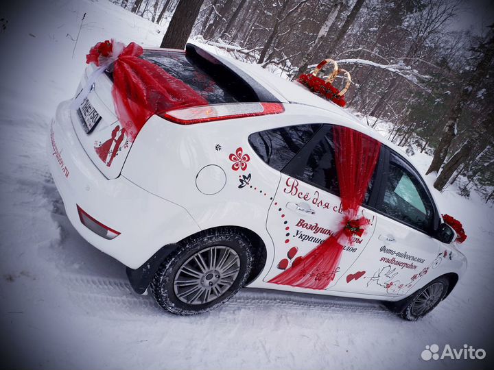 Свадебные украшения на авто в прокат