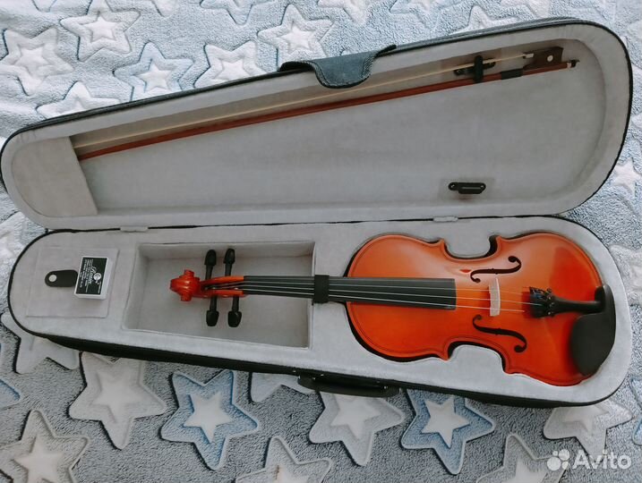 Скрипка 3/4 в чехле