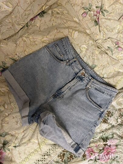 Шорты джинсовые