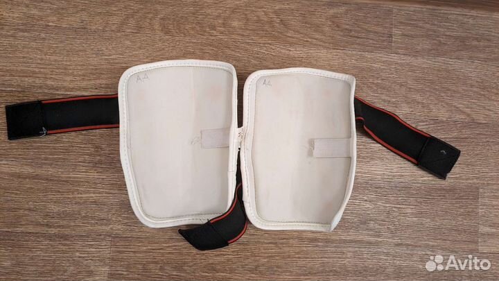 Защита голени для тхэквондо Khan размер M