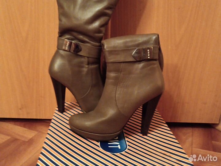 Зимние женские сапоги 38 размер