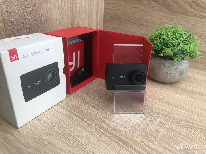 Xiami YI 4K+ Action Camera
