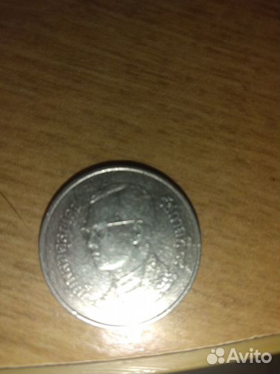 Монеты арабских эмиратов