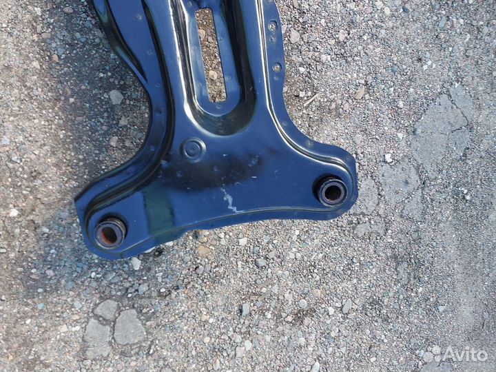 Задняя балка камри 30/40