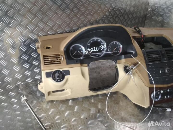 Торпедо Mercedes-Benz C-Class W204 (2007–2014)