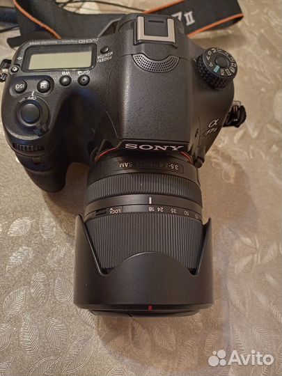 Sony Alpha ilca-77M2 Kit 18-135