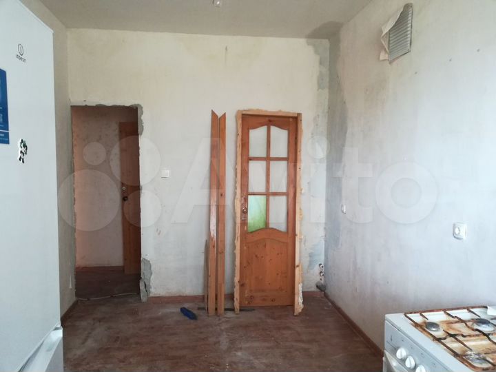 2-к. квартира, 63 м², 1/10 эт.