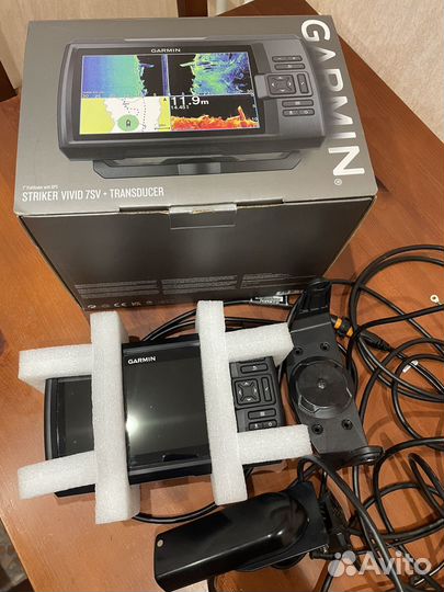 Эхолот garmin striker vivid 7sv
