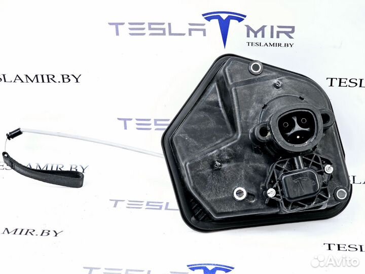 Порт зарядный Tesla Model 3 2023 1490374-10