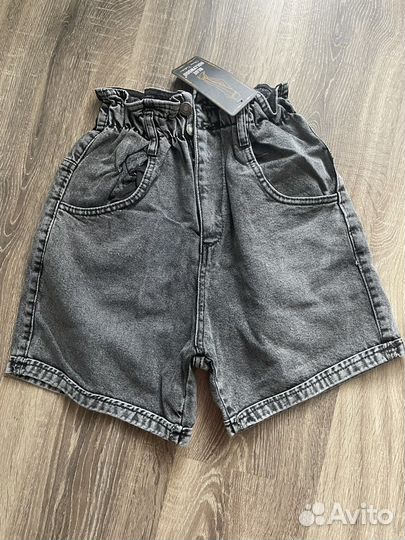 Шорты женские