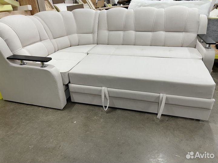 Угловой диван