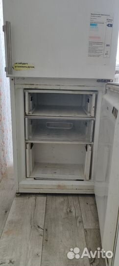 Холодильник двухкамерный бу Candy