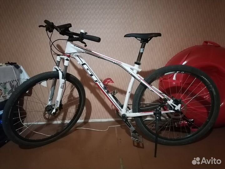 Велосипед GT karakoram Elite