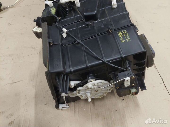 Корпус отопителя Kia Sportage 1