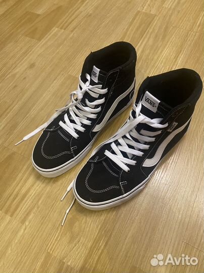 Кроссовки Vans
