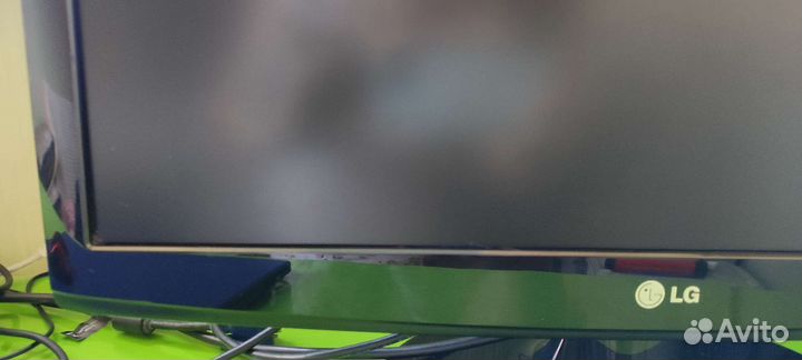 Монитор LG 24