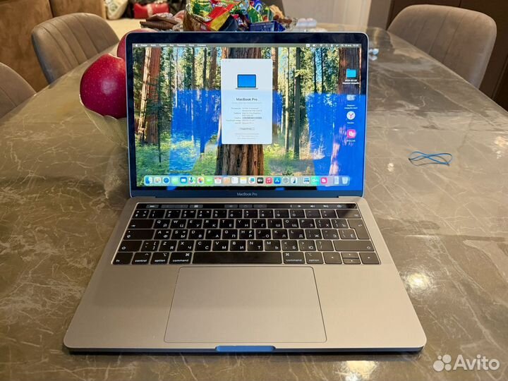 Macbook pro 13 2019 i5 8GB