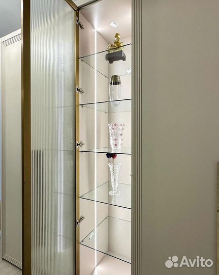 Шкаф распашной в стиле IKEA