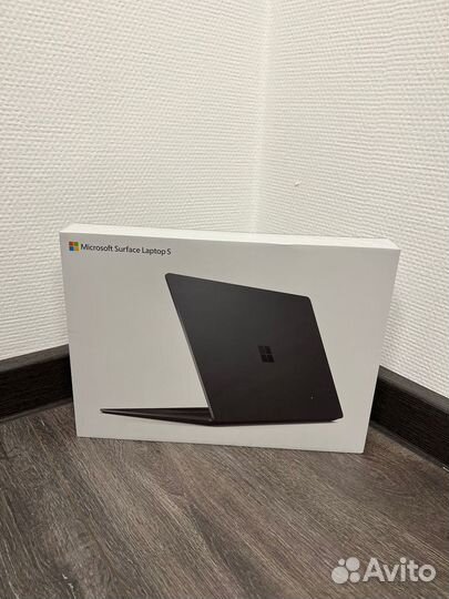 Microsoft Surface Laptop 5 15