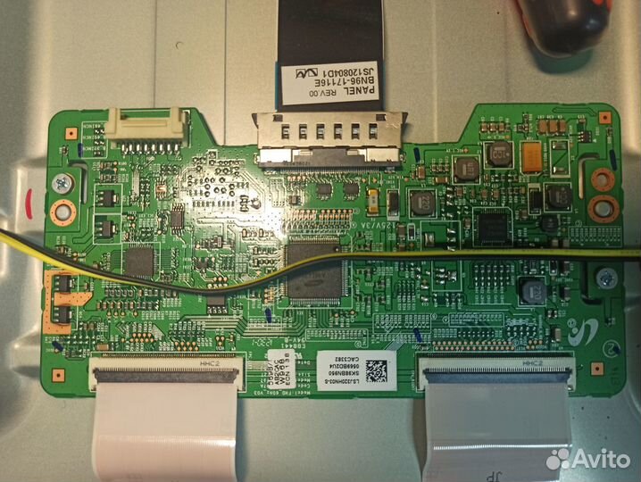 Samsung UE32ES5507V в разбор
