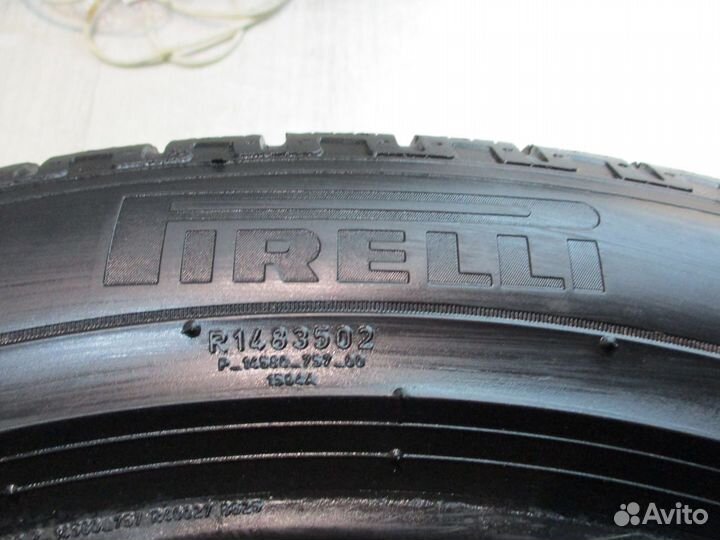Pirelli Scorpion Winter 255/45 R20