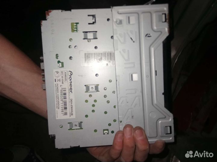 Магнитола pioneer DEH2300UB без панели и фишек