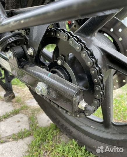 Мотоцикл Bajaj pulsar 180