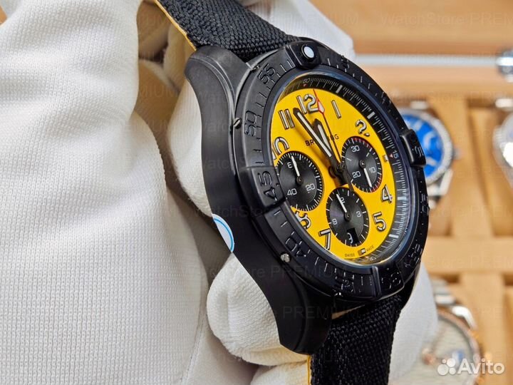 Breitling Avenger красивые кварцевые мужские часы