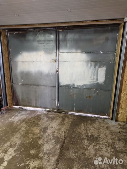 Ворота гаражные металлические 320х240
