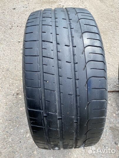 Pirelli P Zero 245/35 R20