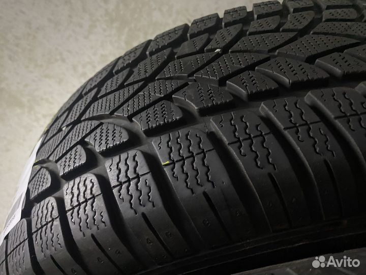 Dunlop SP Winter Sport 3D 235/65 R17