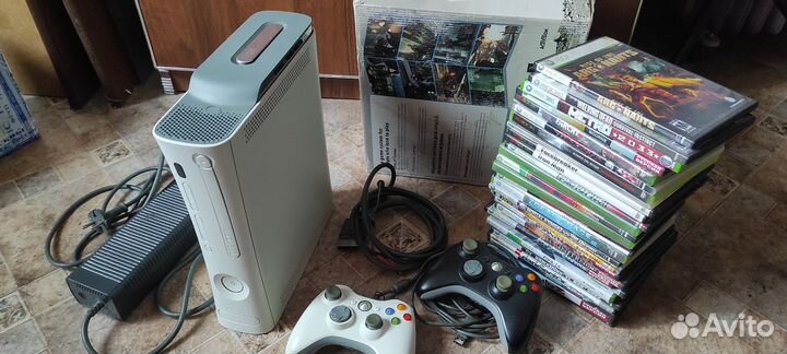 Xbox 360 fat 60 GB Прошитый LT 3.0 + 30 Игр