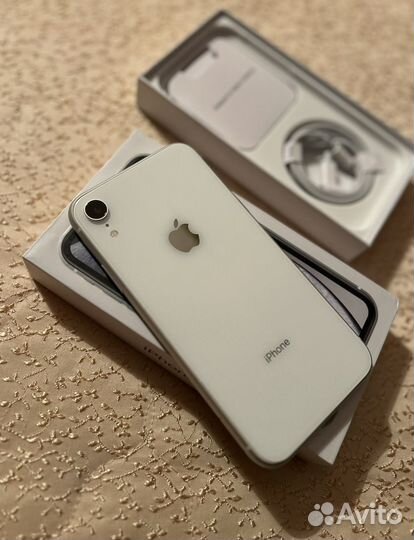 iPhone Xr, 128 ГБ