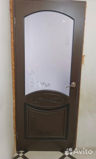 Дверь входная деревянная бу